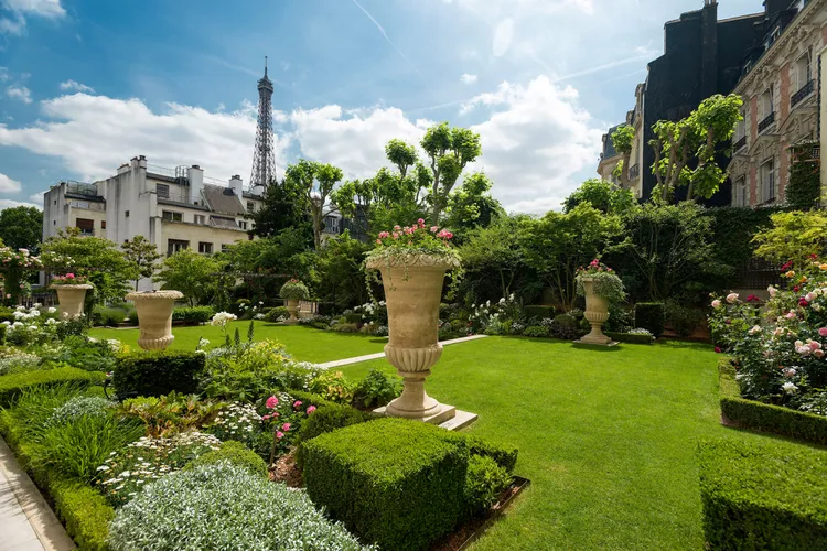 Courtyard Garden
